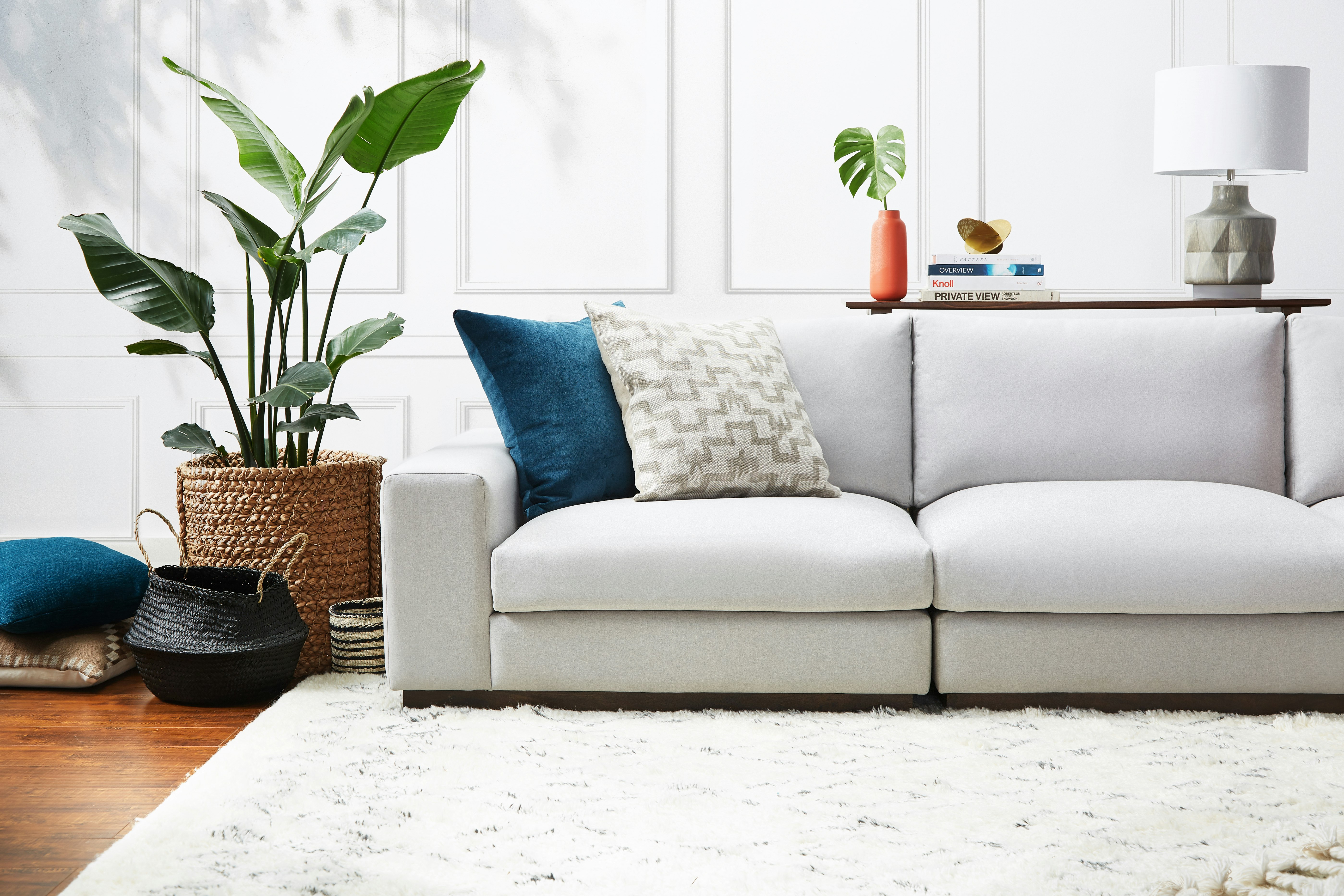 Holt Modular Sectional Devon Platinum