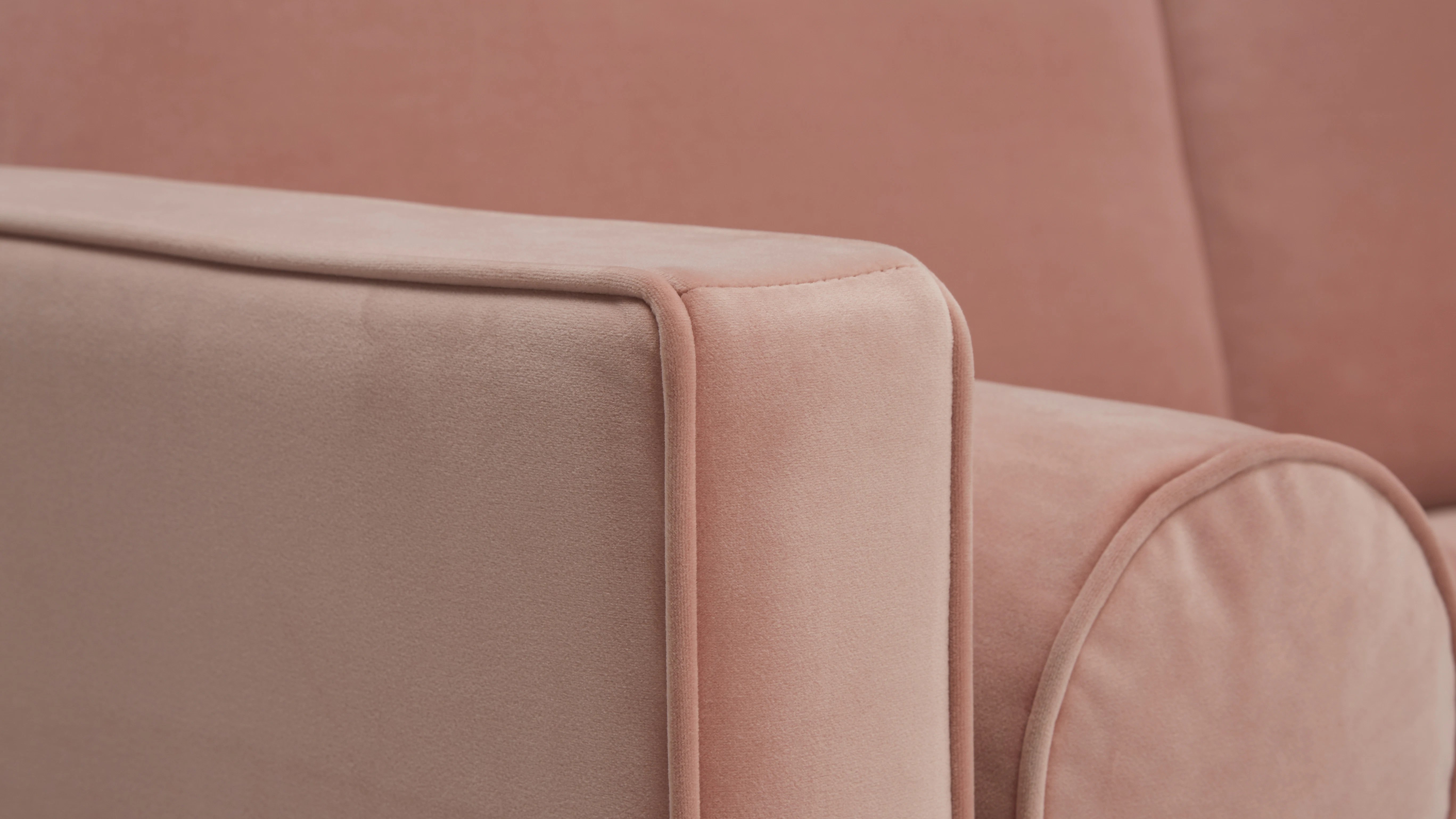 Hero Briar Bumper Sectional Royale Blush