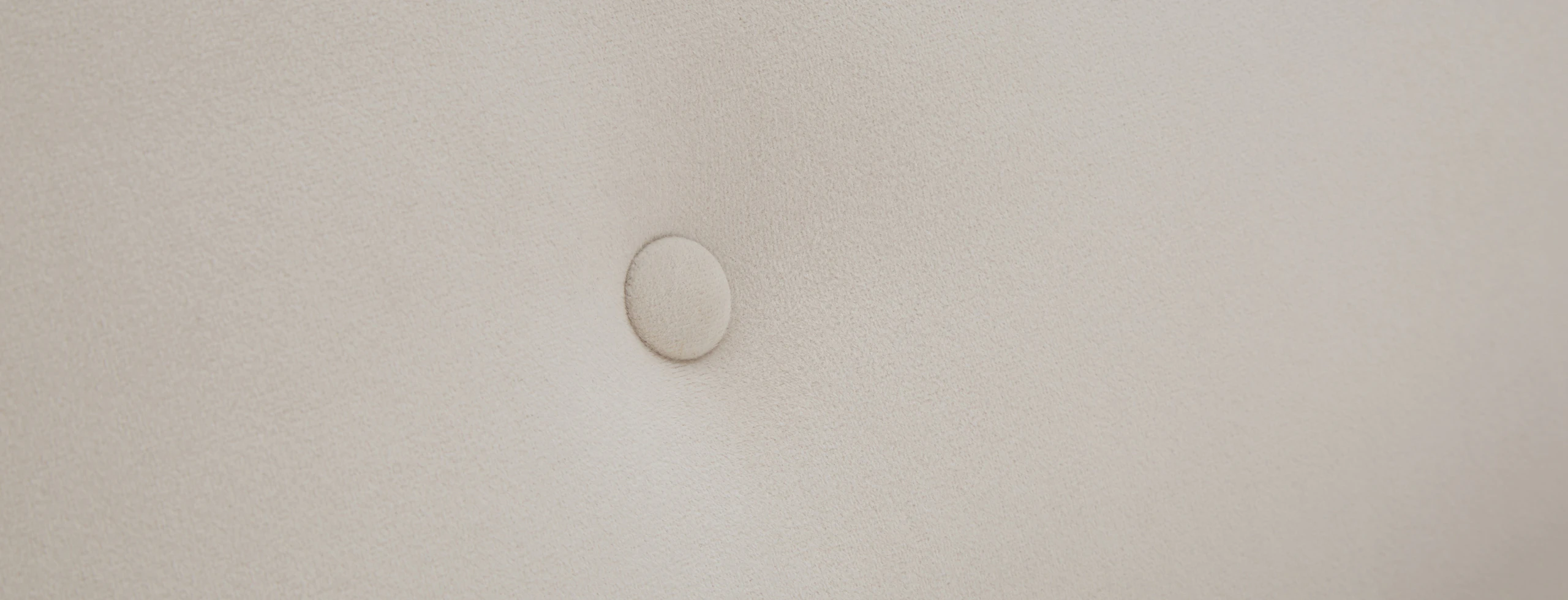 Duchess Apartment Sofa Pearl Luminance