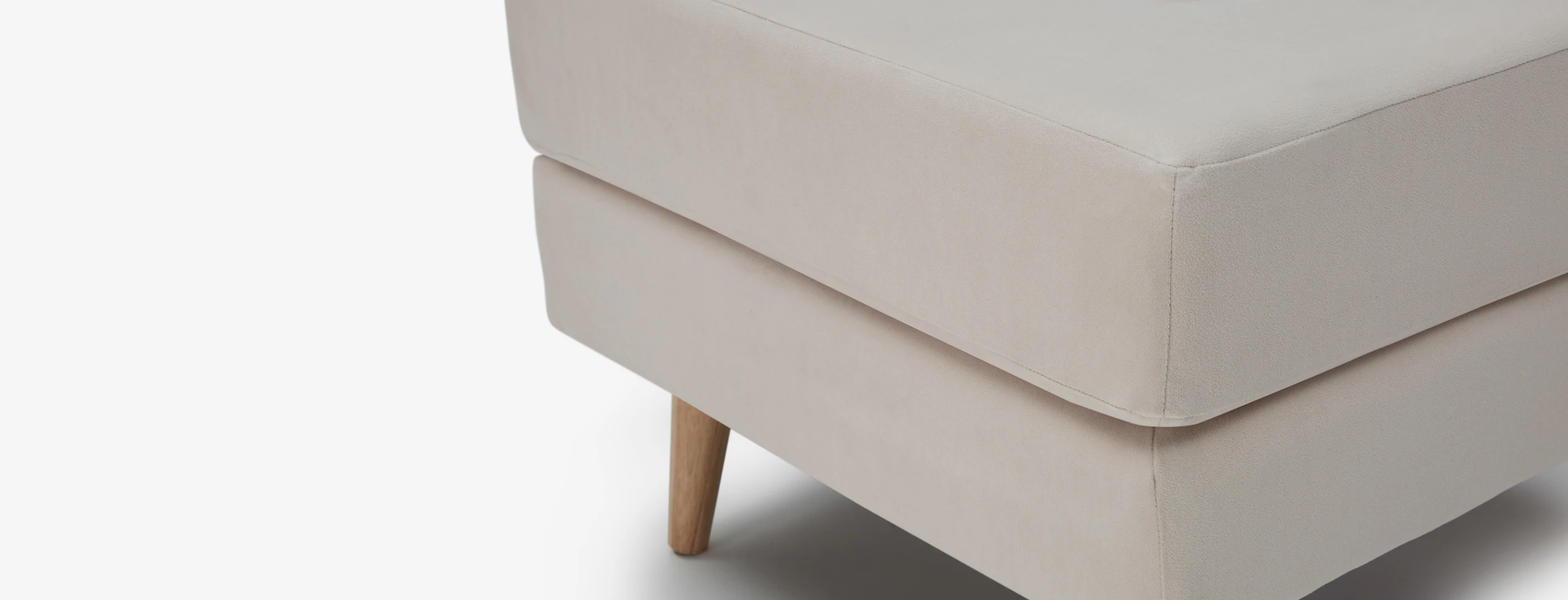 Duchess Ottoman Pearl Luminance
