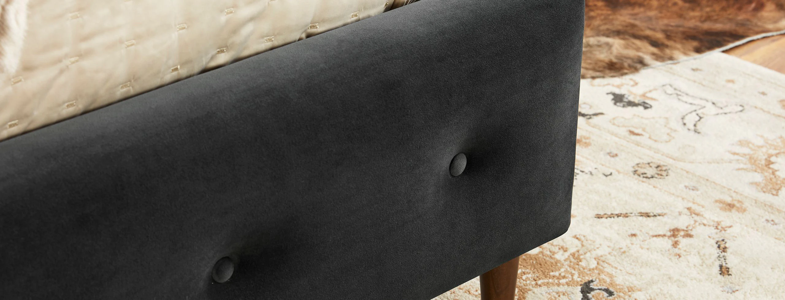 Dana Bed Royale Gunmetal Flip