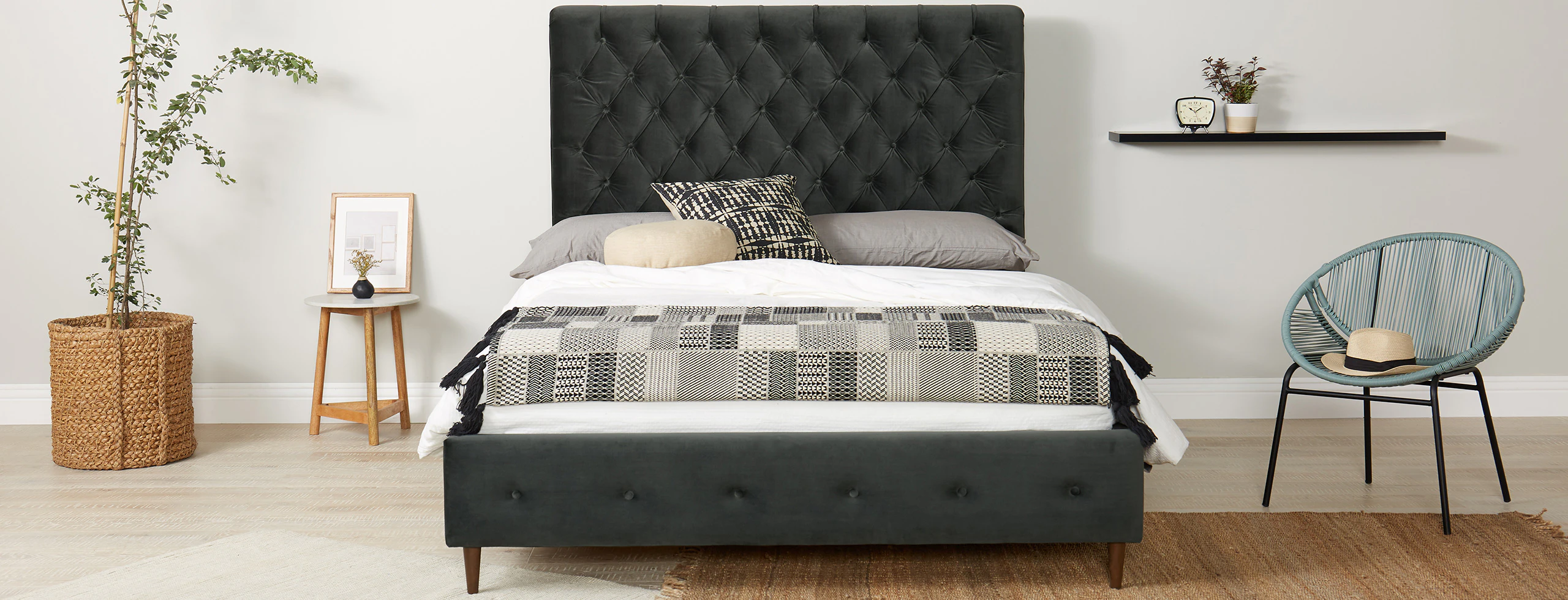 Dana Bed Royale Gunmetal