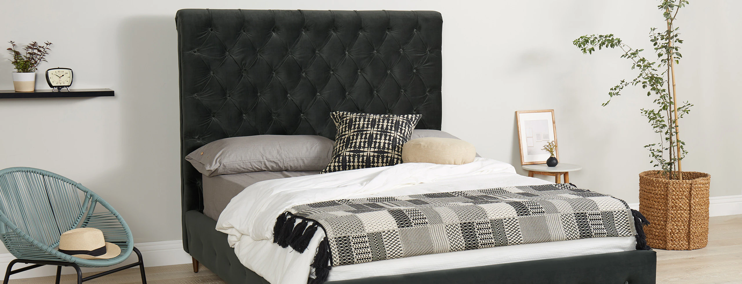 Dana Bed Royale Gunmetal