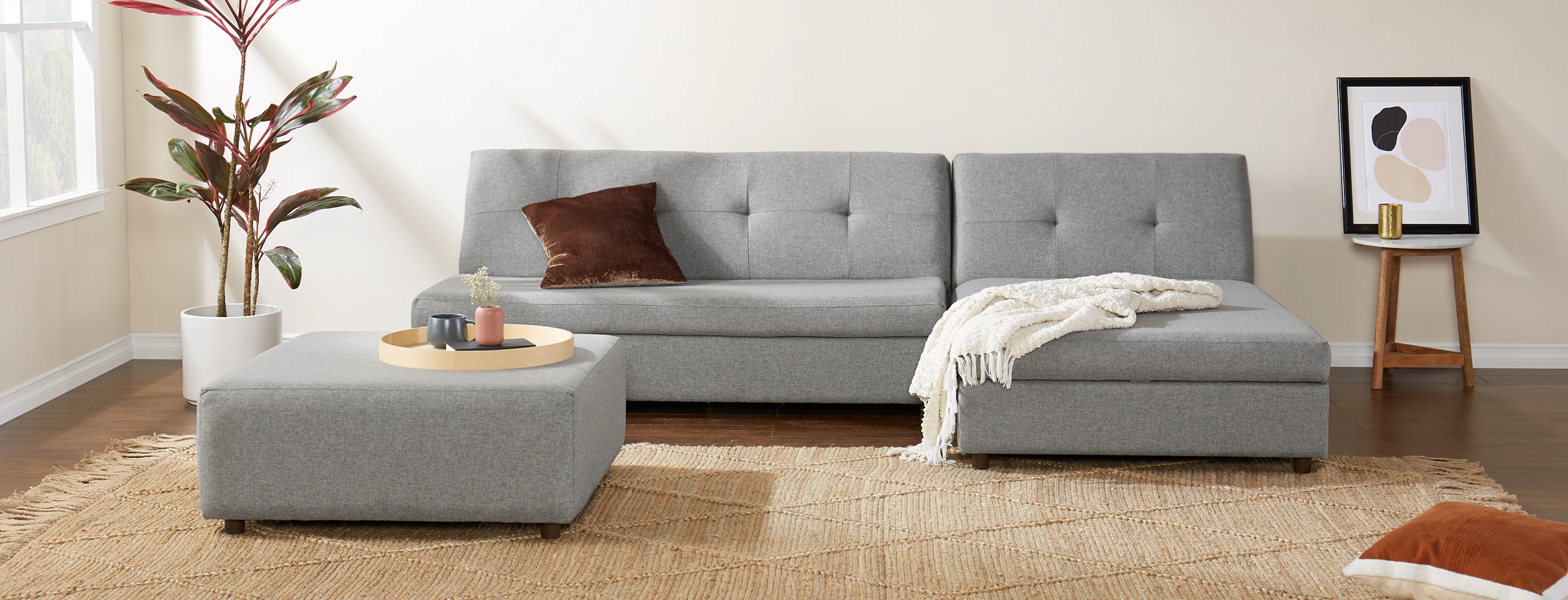 Carson piece Sectional with Ottoman Taylor Felt Grey