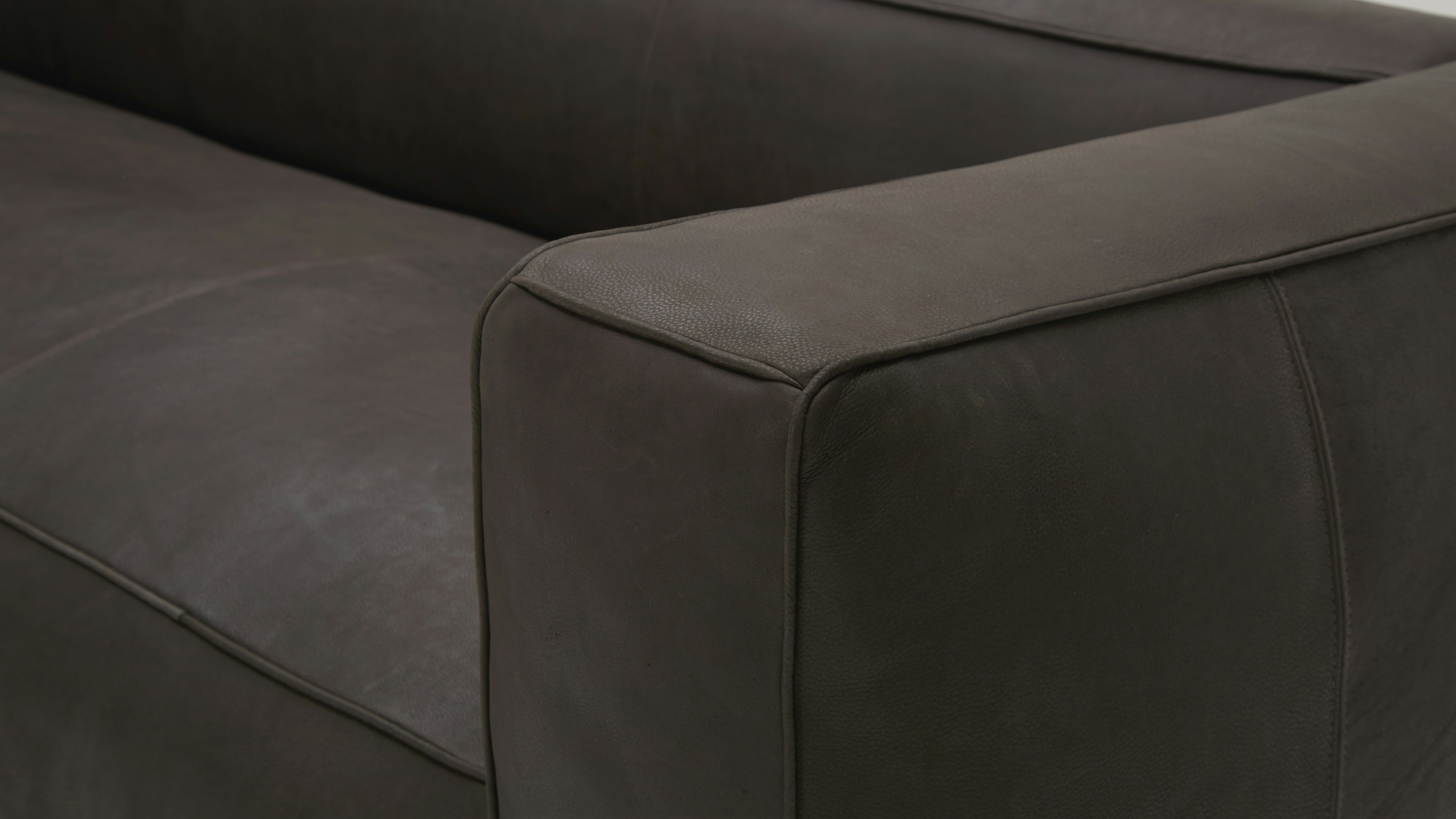 Jaxon Leather Sofa Toledo Graphite