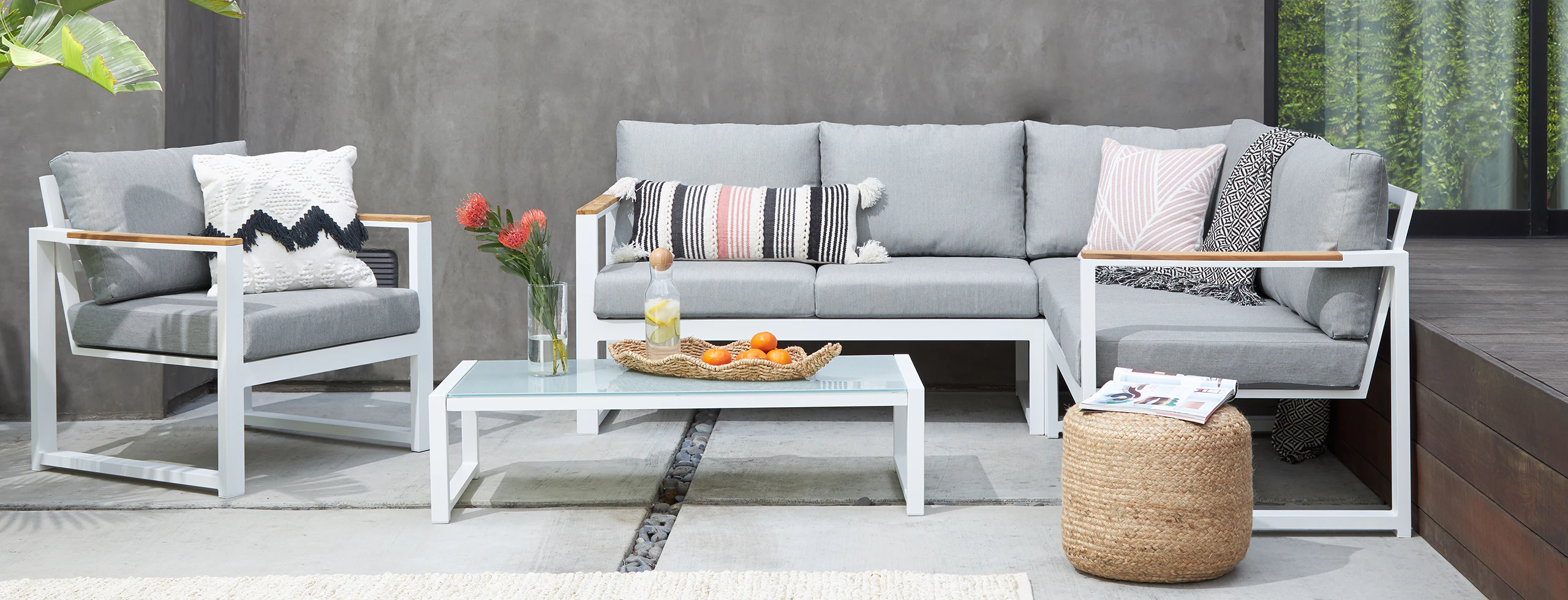 Laurel Outdoor Collection