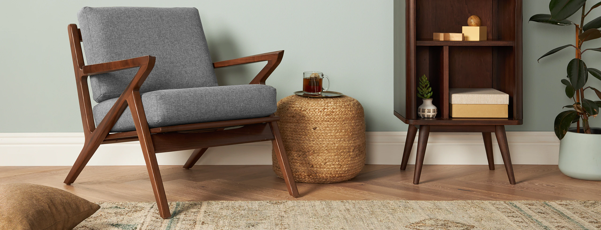 Soto Concave Arm Chair Taylor Felt Grey