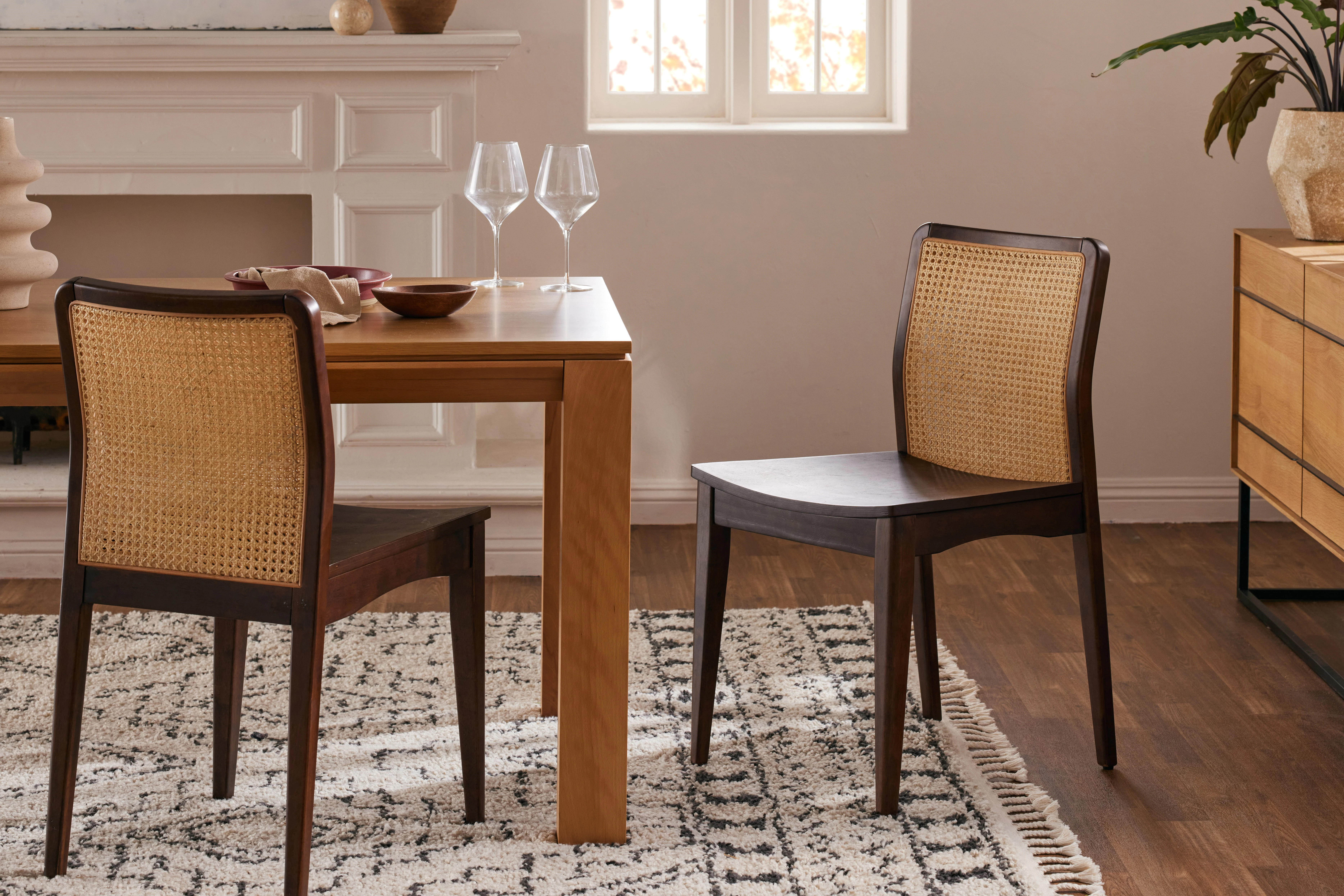 doris dining chair