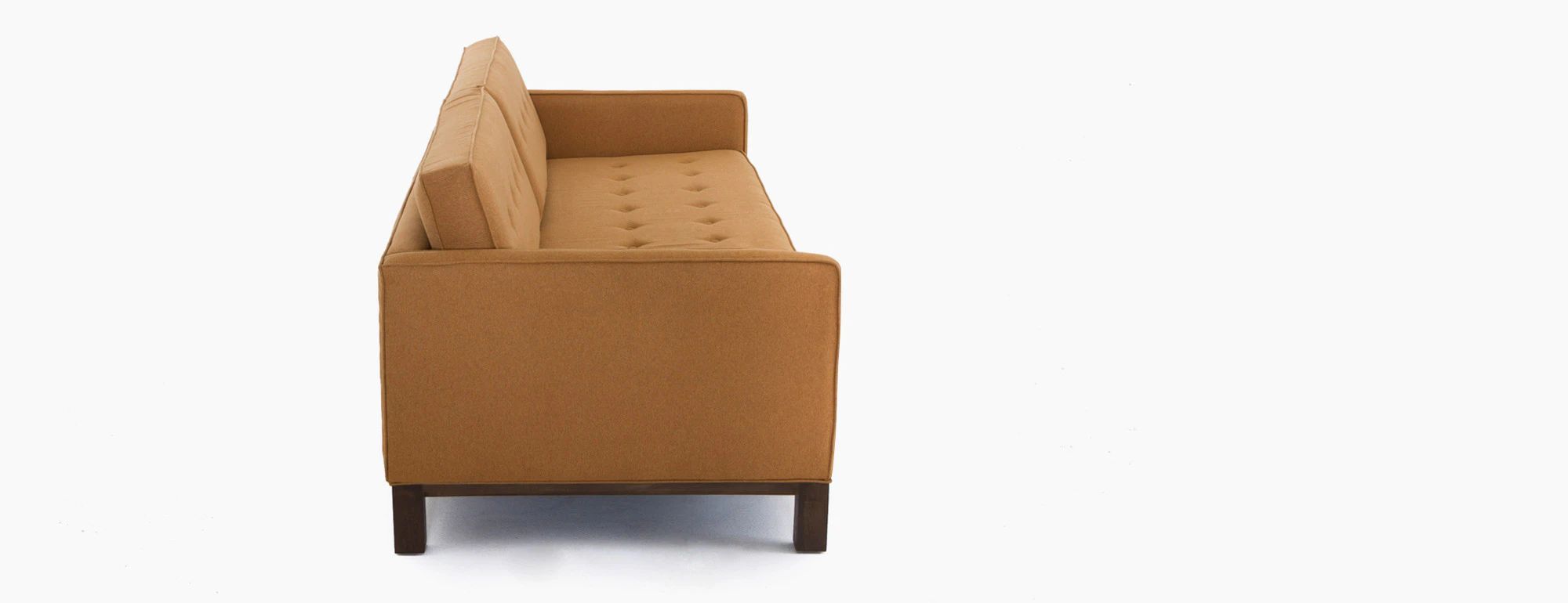 hero raine sofa