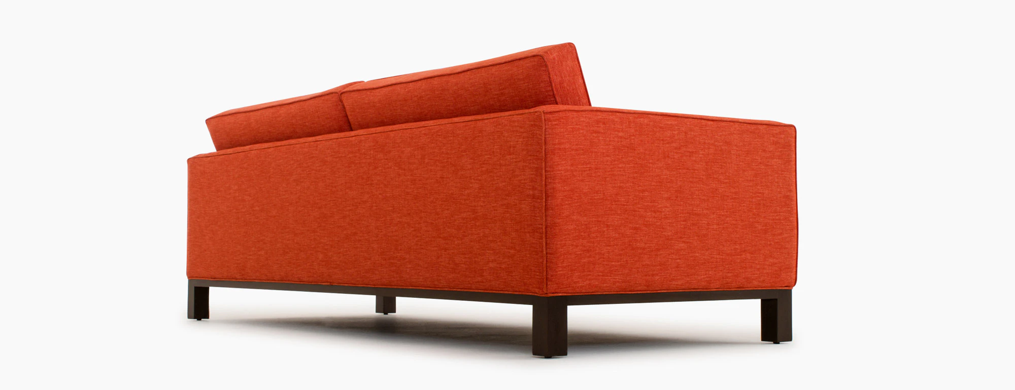 hero raine sofa