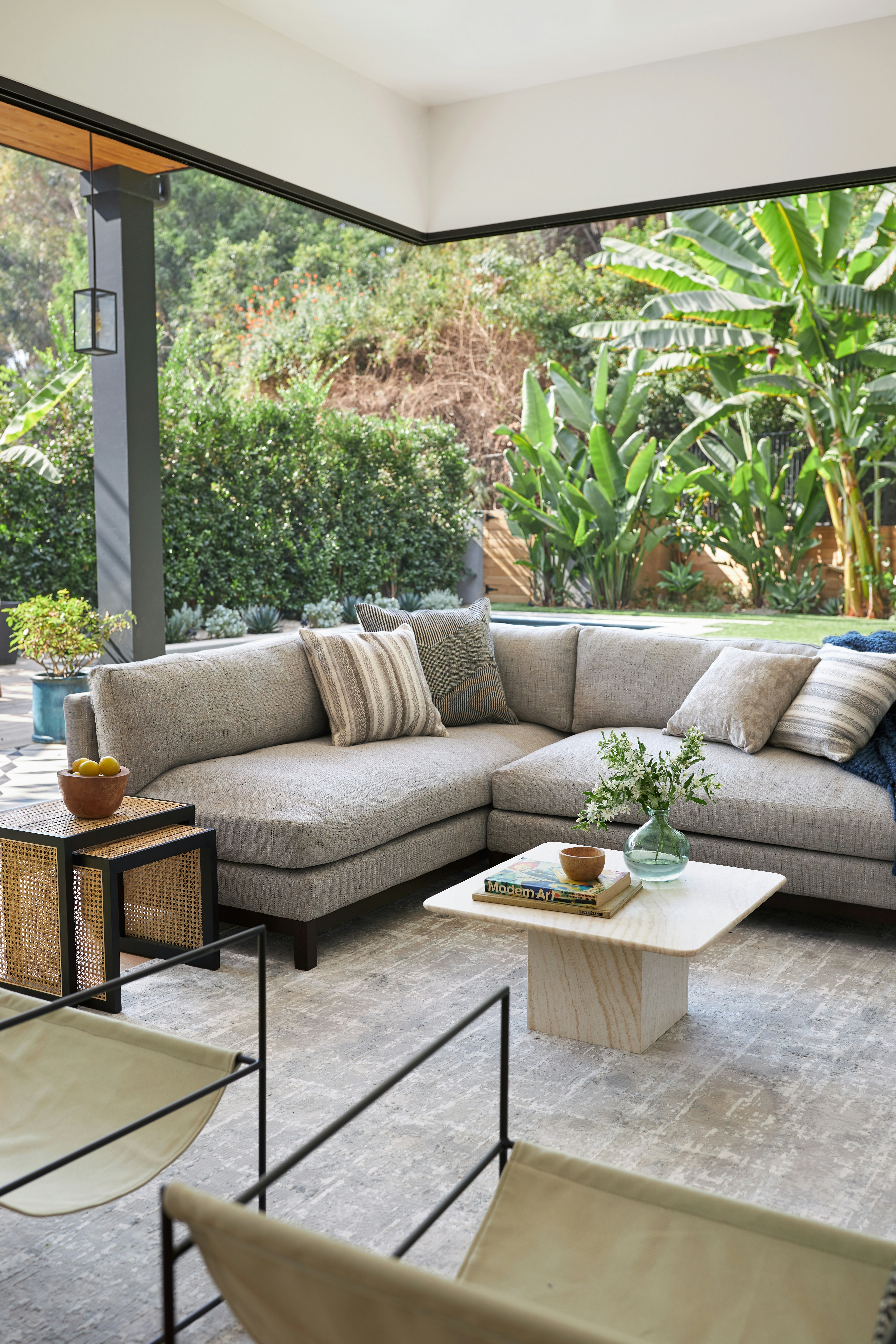 Arwen Corner Sectional Joybird