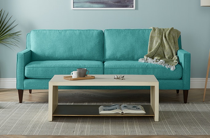 685X450 Collections Levi