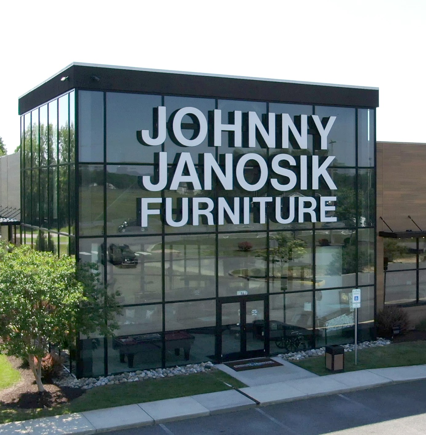 Dover Johnny Janosik 1768513270538